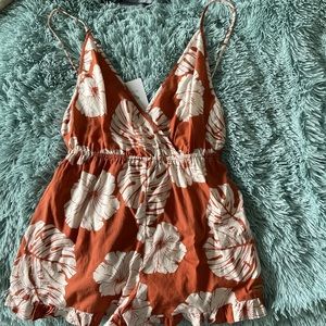 NWT - ROXY honest love romper - SIZE SMALL
